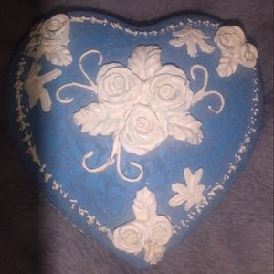 Beautiful decorative heart trinket box